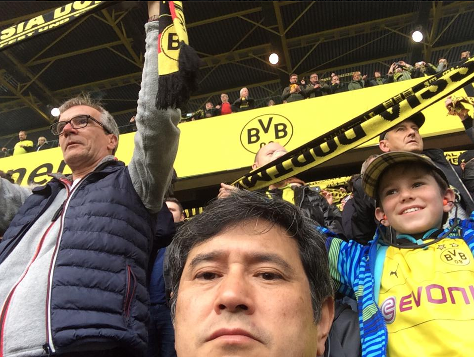 サッカー観戦、香川、同点ゴール!