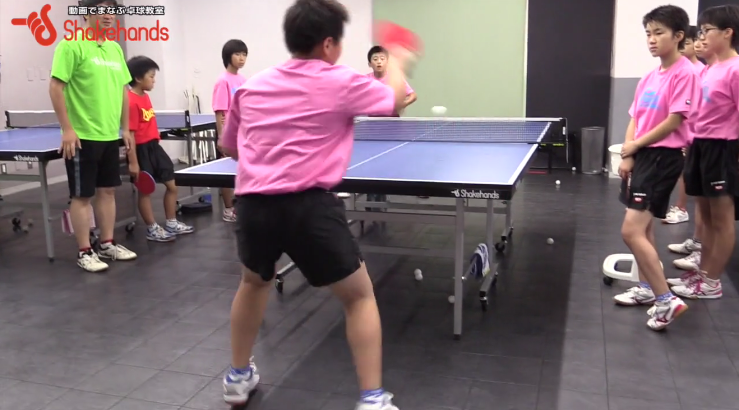 ジュニア選手向けのフォアハンドの基礎の解説です!