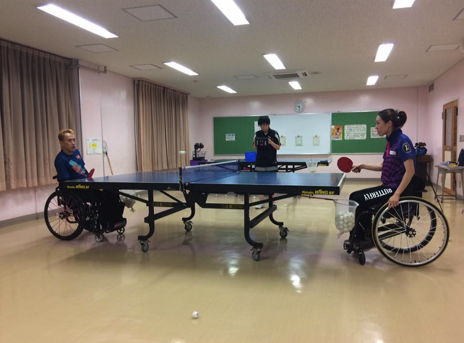車椅子卓球の理論を構築中・・・