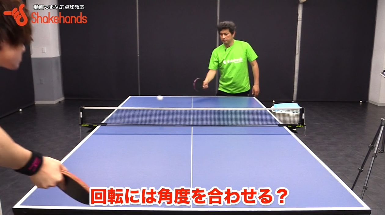 正しいレシーブ。角度を合わせる打ち方は難しい by 平岡義博