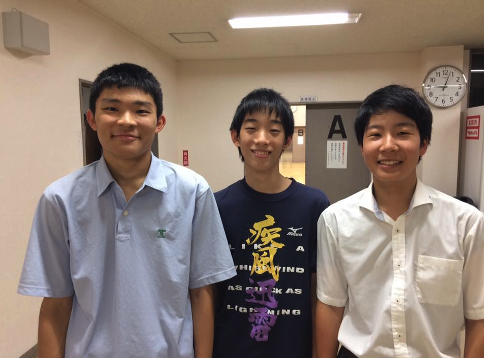 ジュニア卓球練習に高校生が来てくれました