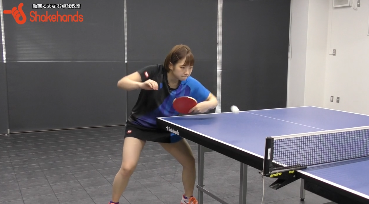前田美優のバックフリック!手首使って鋭いボール打てる！