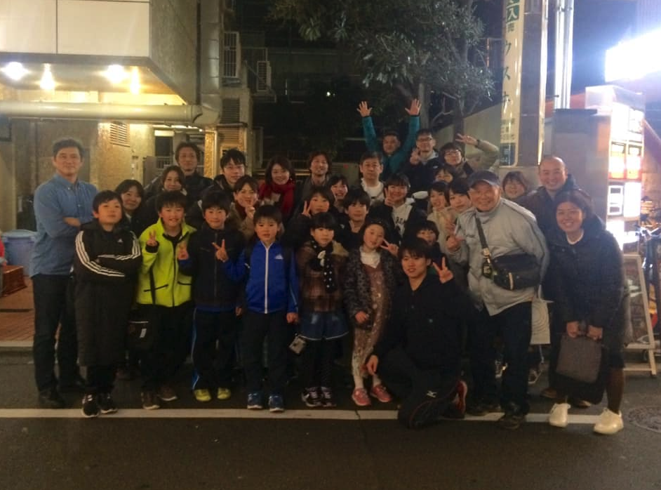 午前11時から翌10日午前3時まで