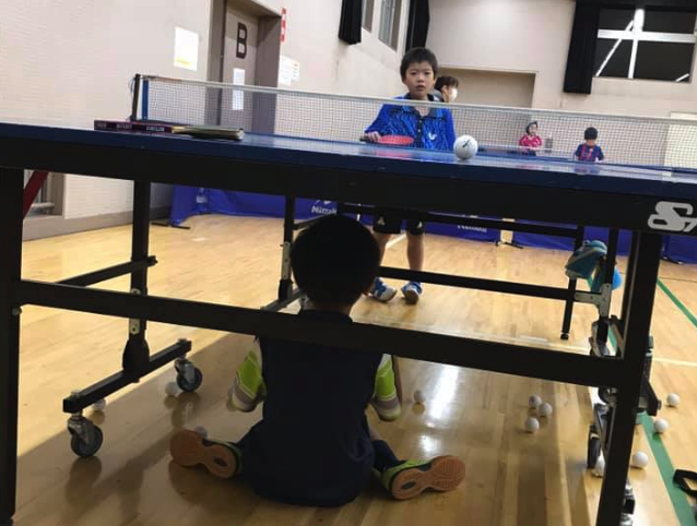 卓球全日本選手権のシングルスに、 部員全員が予選を通過