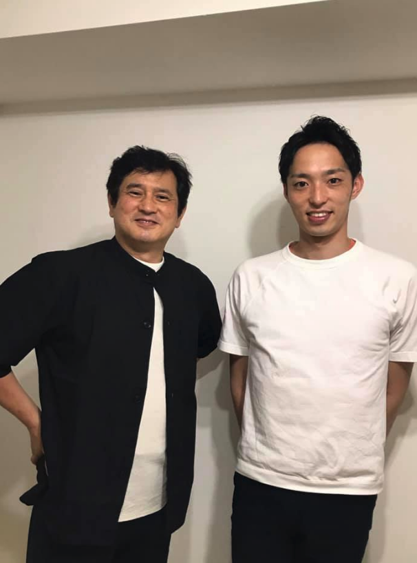 穏やかで嬉しい時間を過ごす日曜日夜の 還暦オヤジ