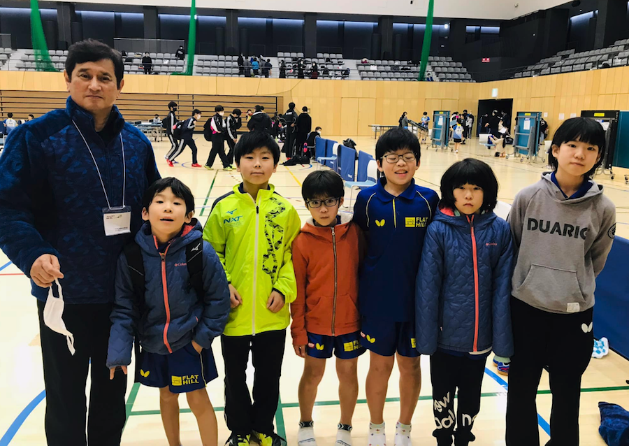 卓球アストロズカップ(団体戦)に 小学生5人と参加