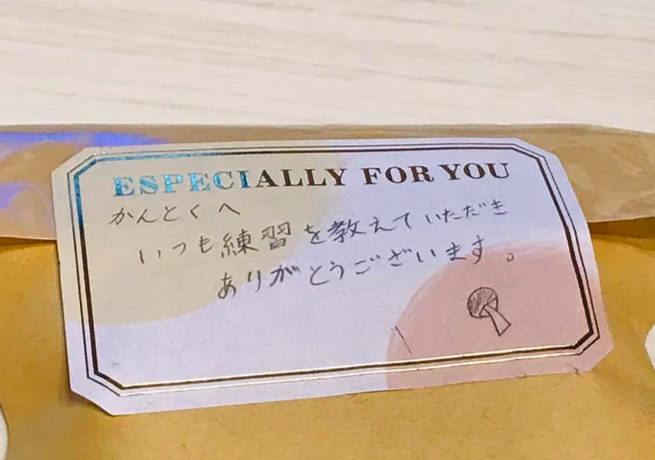 中学男子たちがテスト1週間前で、 試験勉強のため練習お休み。敵前逃亡