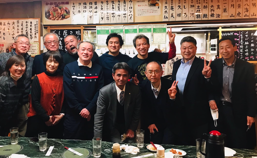 高校、大学、実業団、と行く先々で卓球チームが優勝をしたので 『優勝請負人』とも称されました