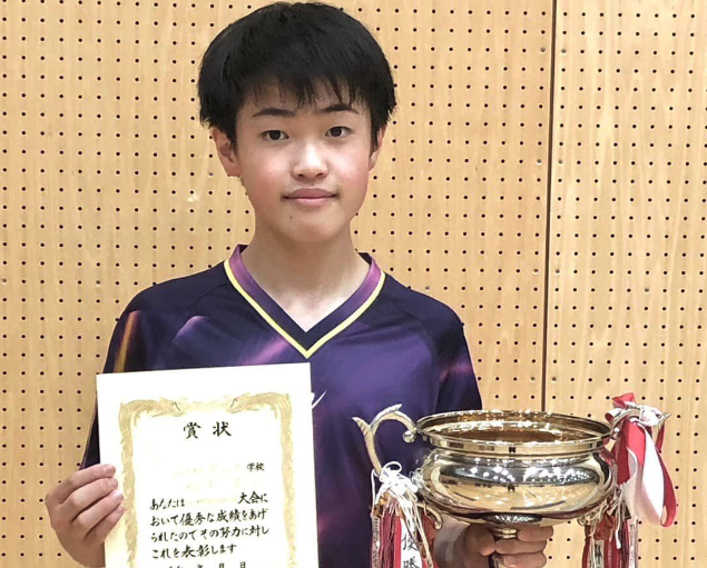 FLTクラブ。 クラブ代表金子監督は彼が高校生の時に私が開催していた 【バタフライ道場越年合宿】に参加してきてからの縁