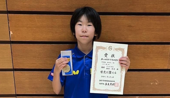 『調布市民卓球大会』一般の部。彩音は優勝、晴人は、下位トーナメントでしたが、決勝でも大学生に勝って優勝