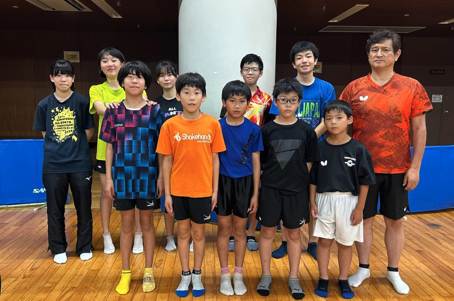 卓球関係の方ではありませんが高知から転勤して来た初対面の人と土佐料理『小西湖』の話しで盛り上がりました