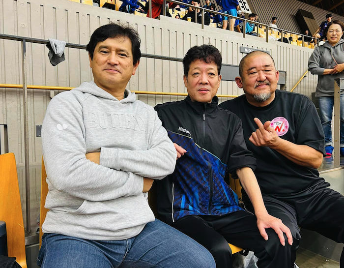 全日本学生観戦は有意義でした。 学生の若いパワーを生で観戦・分析できただけでなく、たくさんの監督さんや指導者の方に会って話をすることができました